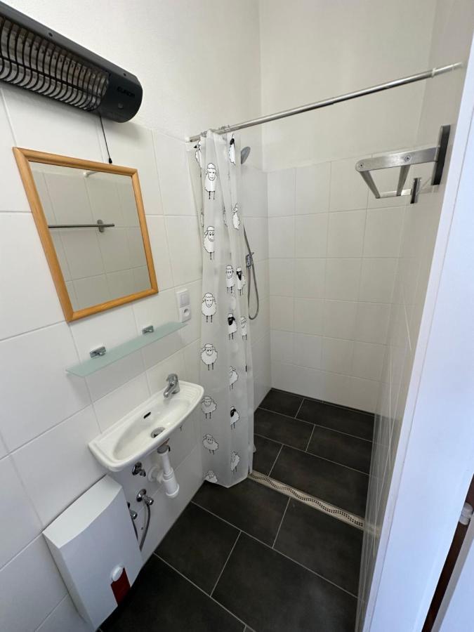 Central Plaza Mini Apartment 1 莱塔河畔布鲁克 外观 照片